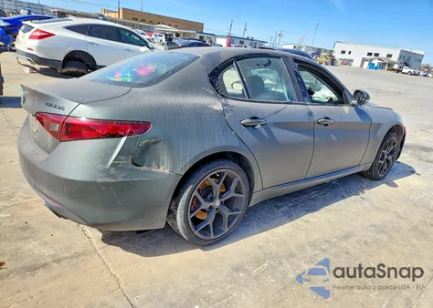 2020 Alfa Romeo Giulia z USA, uszkodzony, nr VIN ZARFAMAN2L7636042